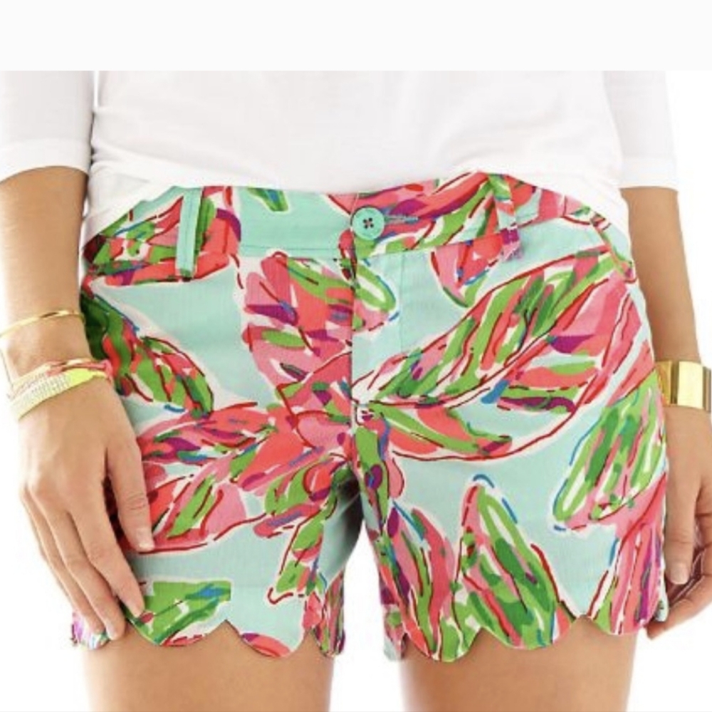 🌴Lilly Pulitzer Buttercup Scallop Shorts